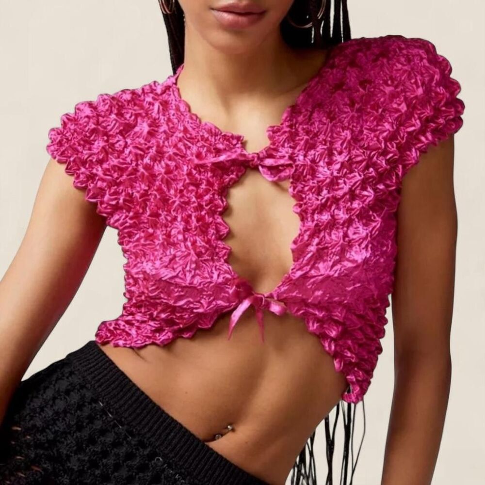 Urban Outfitters Hot Pink Popcorn Bubble Knit Tie Front Top| size OS - Picture 1 of 4